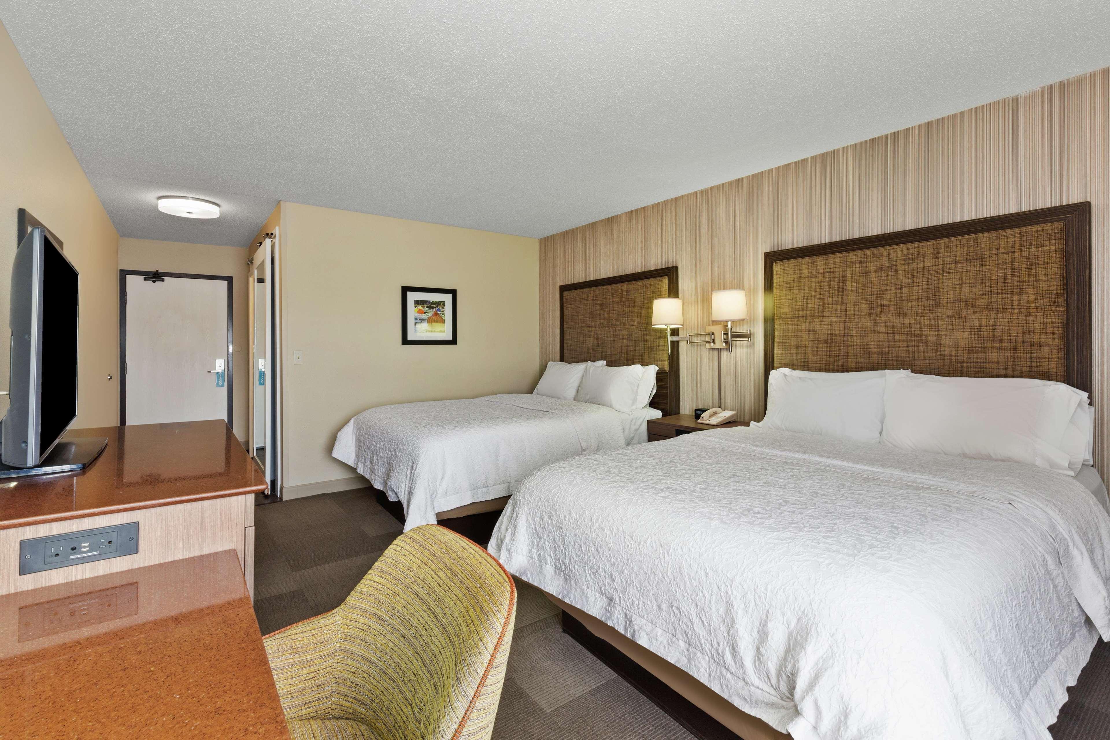 Hampton Inn St. Louis/Collinsville Exterior photo
