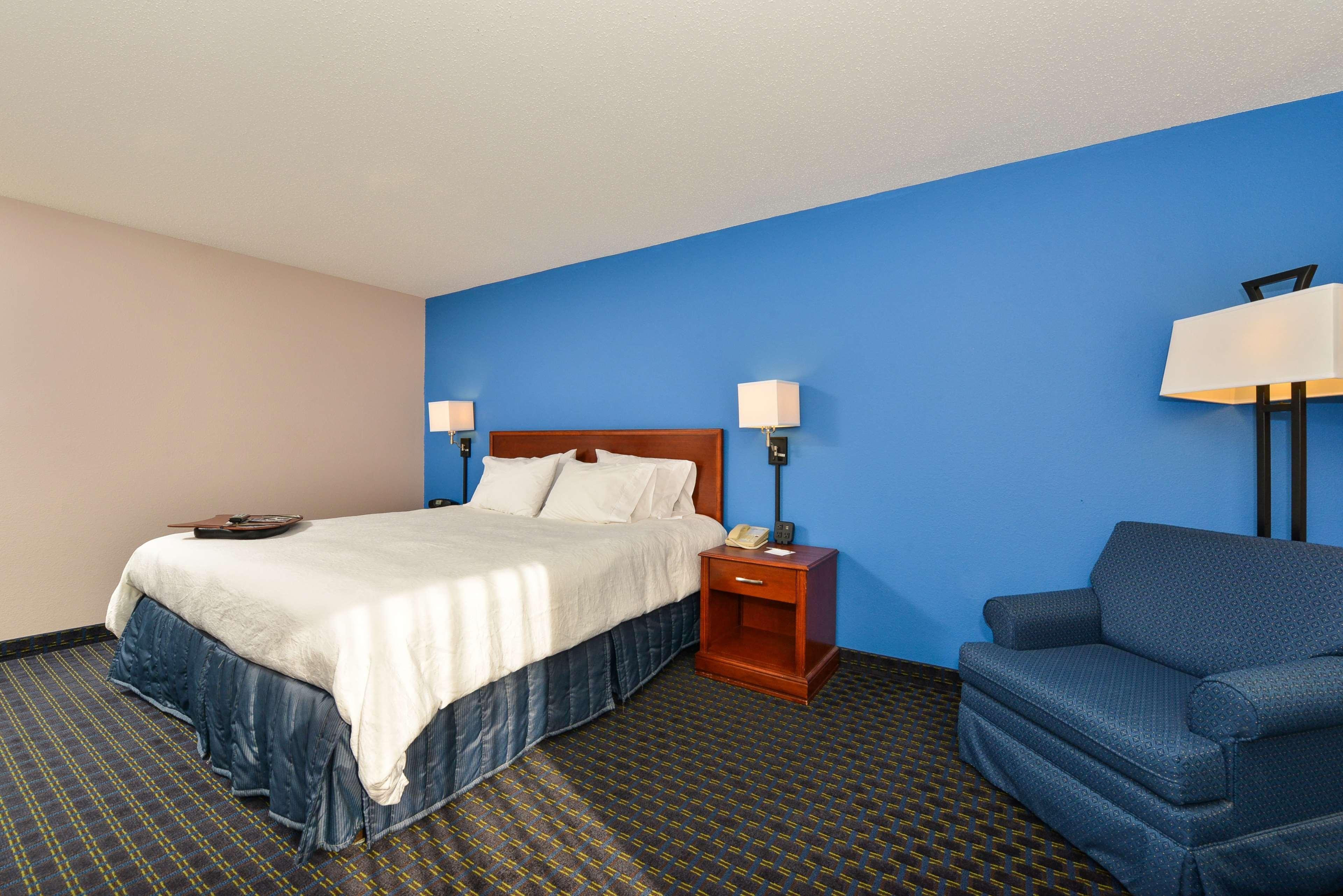Hampton Inn St. Louis/Collinsville Exterior photo