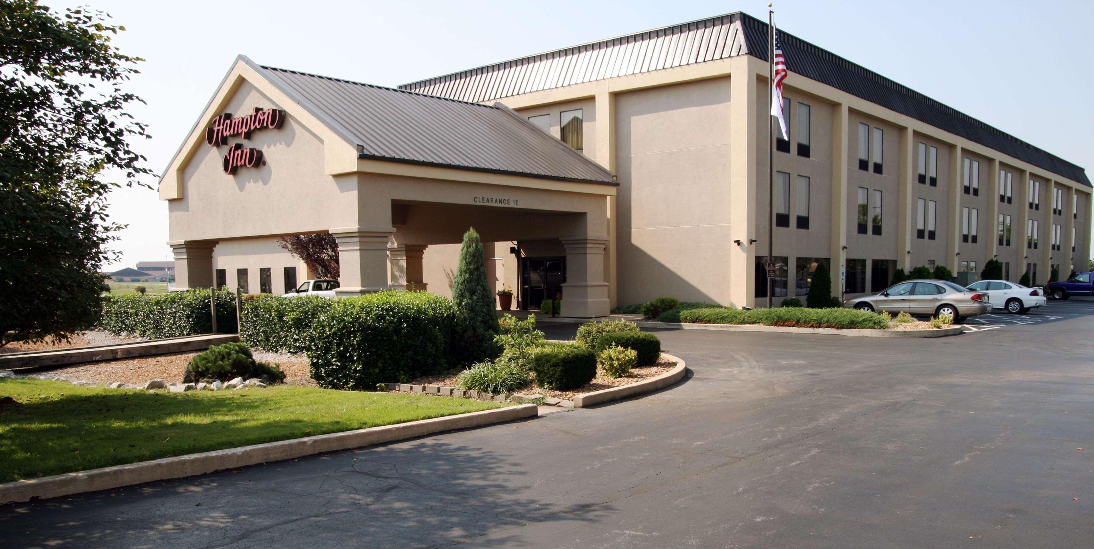 Hampton Inn St. Louis/Collinsville Exterior photo