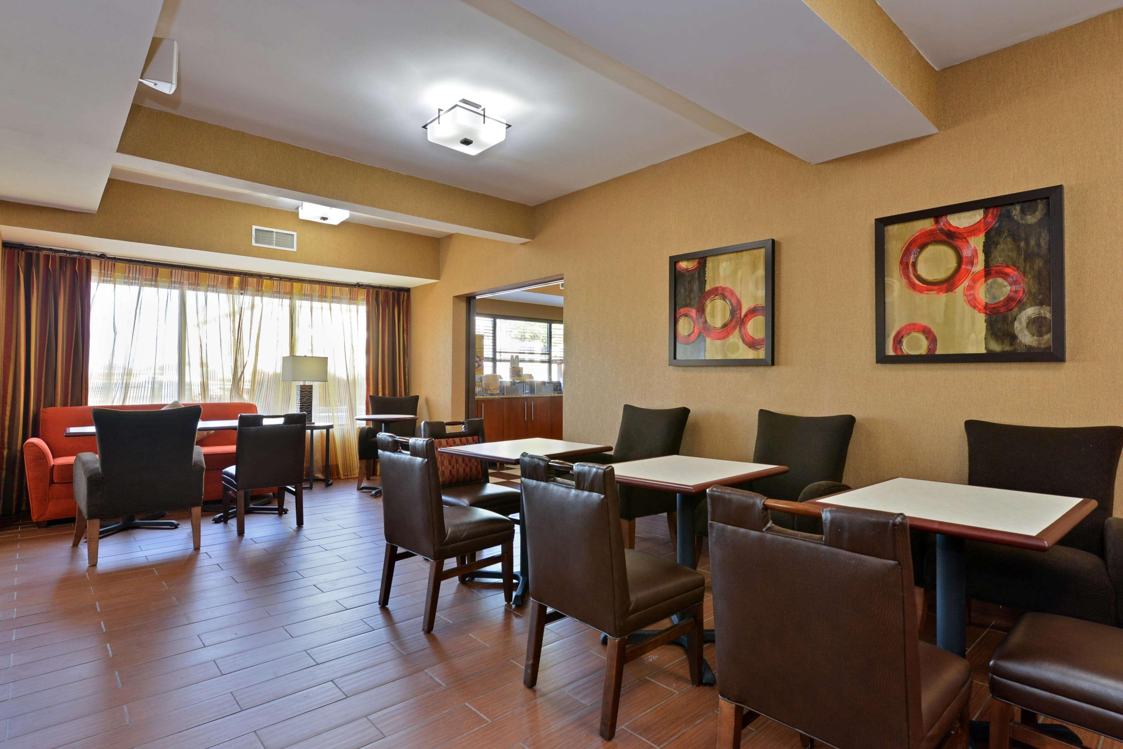 Hampton Inn St. Louis/Collinsville Exterior photo