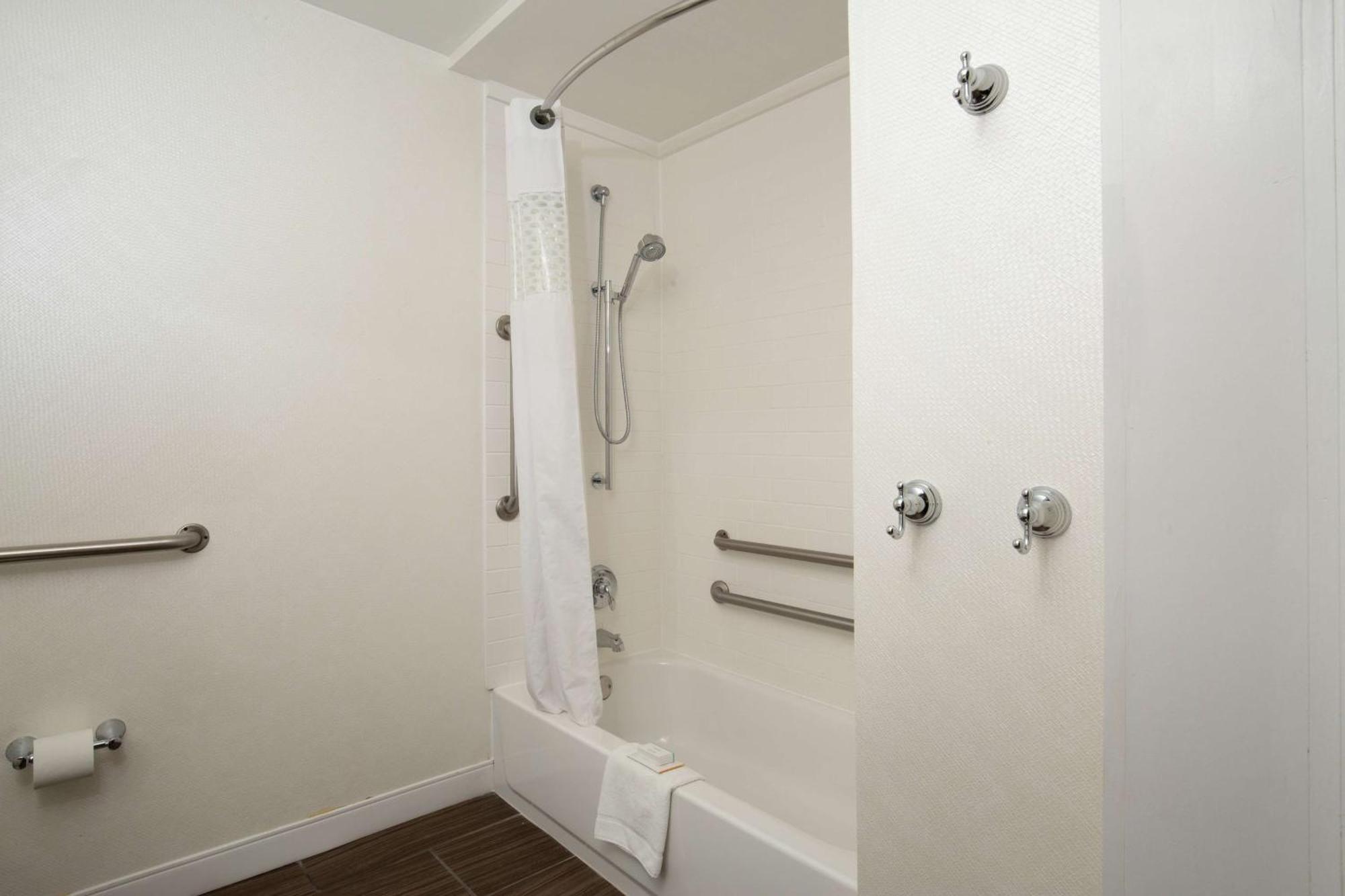 Hampton Inn St. Louis/Collinsville Exterior photo